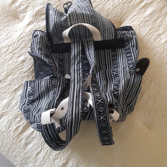 Mudd Bag - Picture 2 of 3